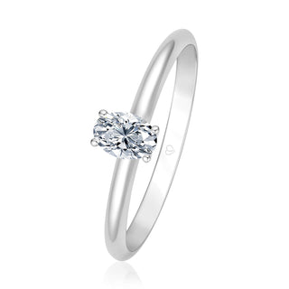 Verlobungsring Becoming mit ovalem Diamanten und Hidden Halo 0,27 ct in Weißgold