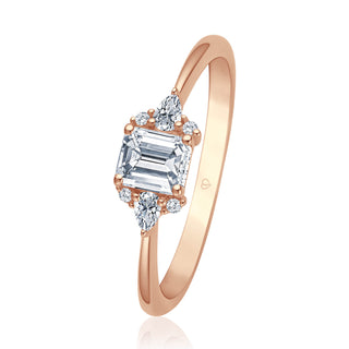 Verlobungsring Faithful mit Diamant im Emerald Cut, Tropfen-Diamanten und Brillanten in Rotgold